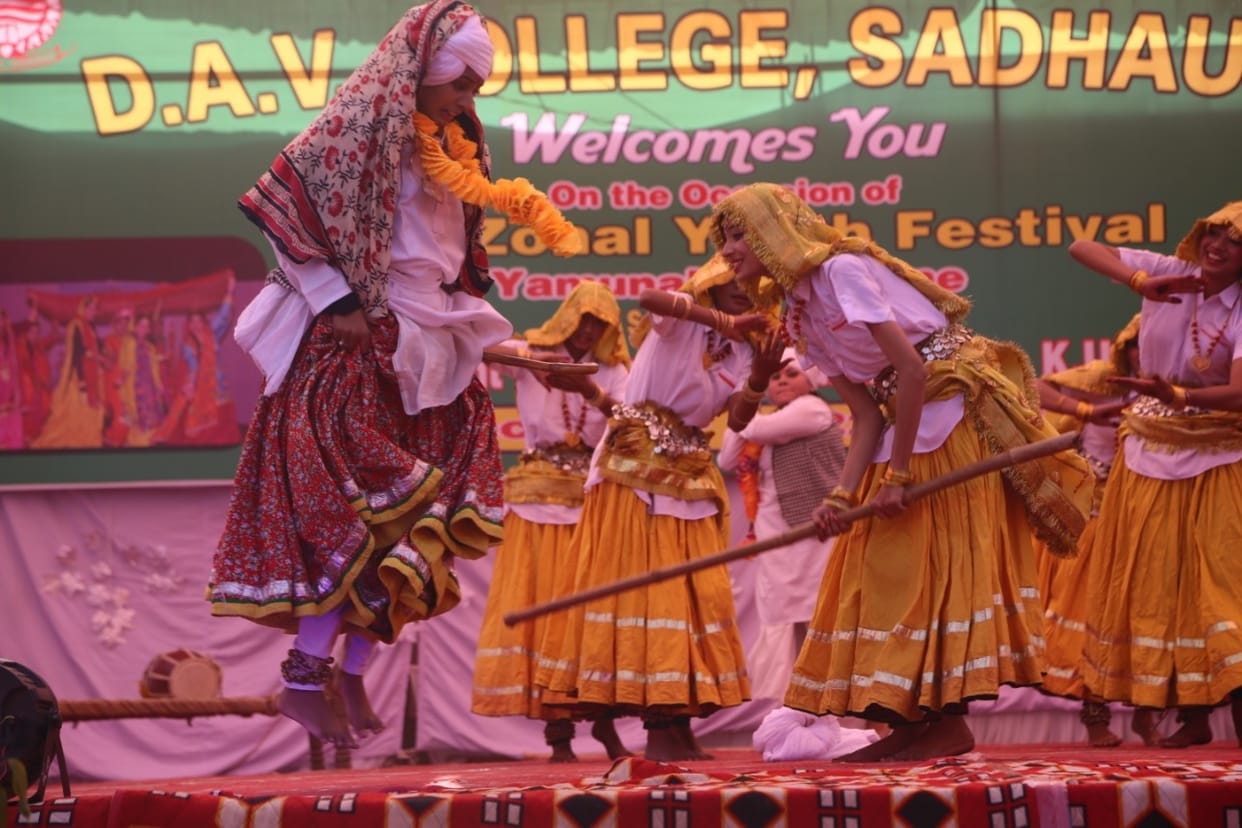 Colors of culture scattered in youth festival, Yamunanagar