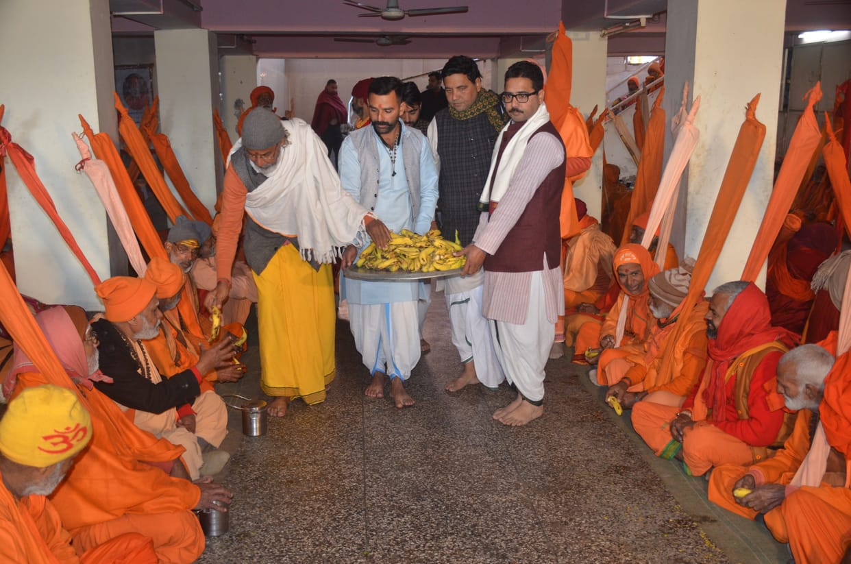 Yogeshwar Ashram Maharaj's 22nd death anniversary celebrated
