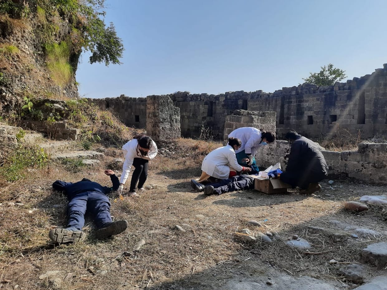 Kangra fort shaken by earthquake, disaster management team rescued injured