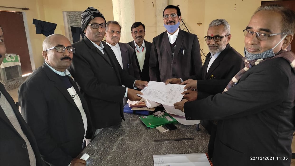 Sonbhadra Bar Association election on 27th, 16 nomination papers sold