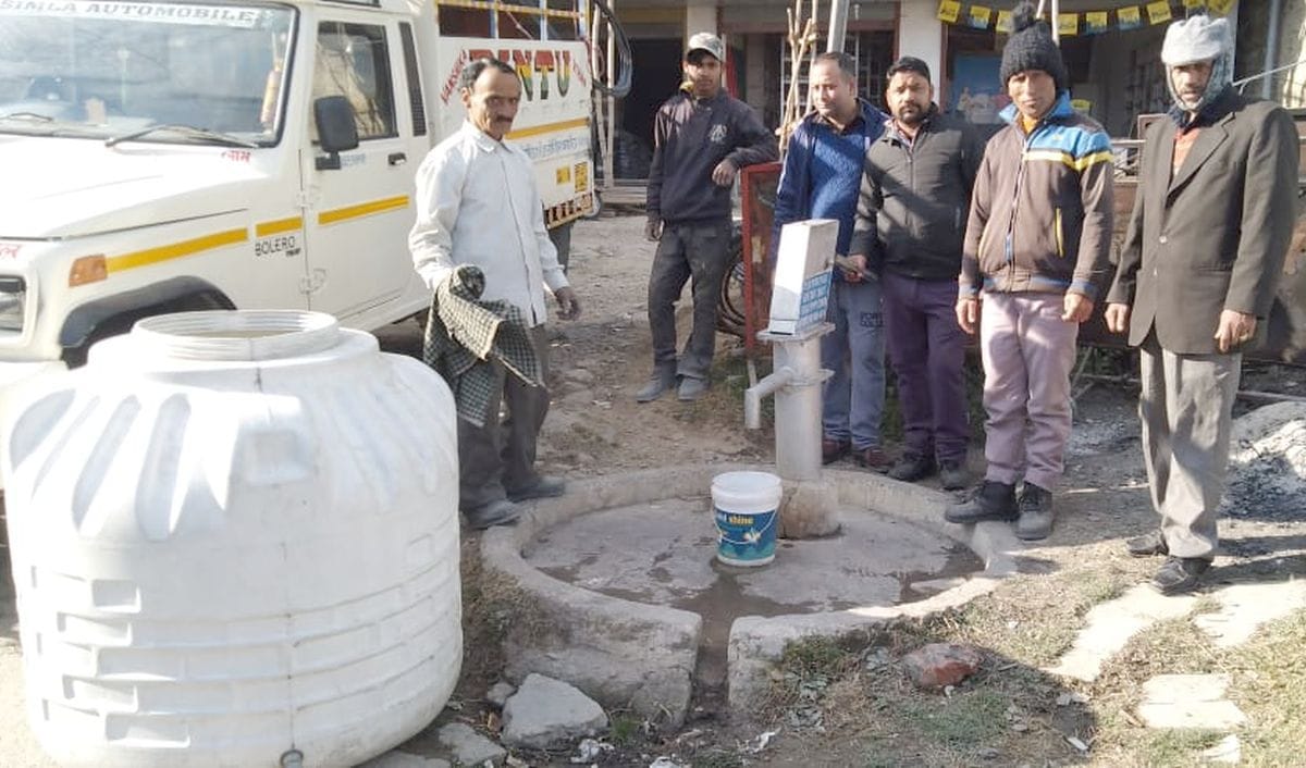 Water crisis deepens in Pukhri's Baikunthnagar