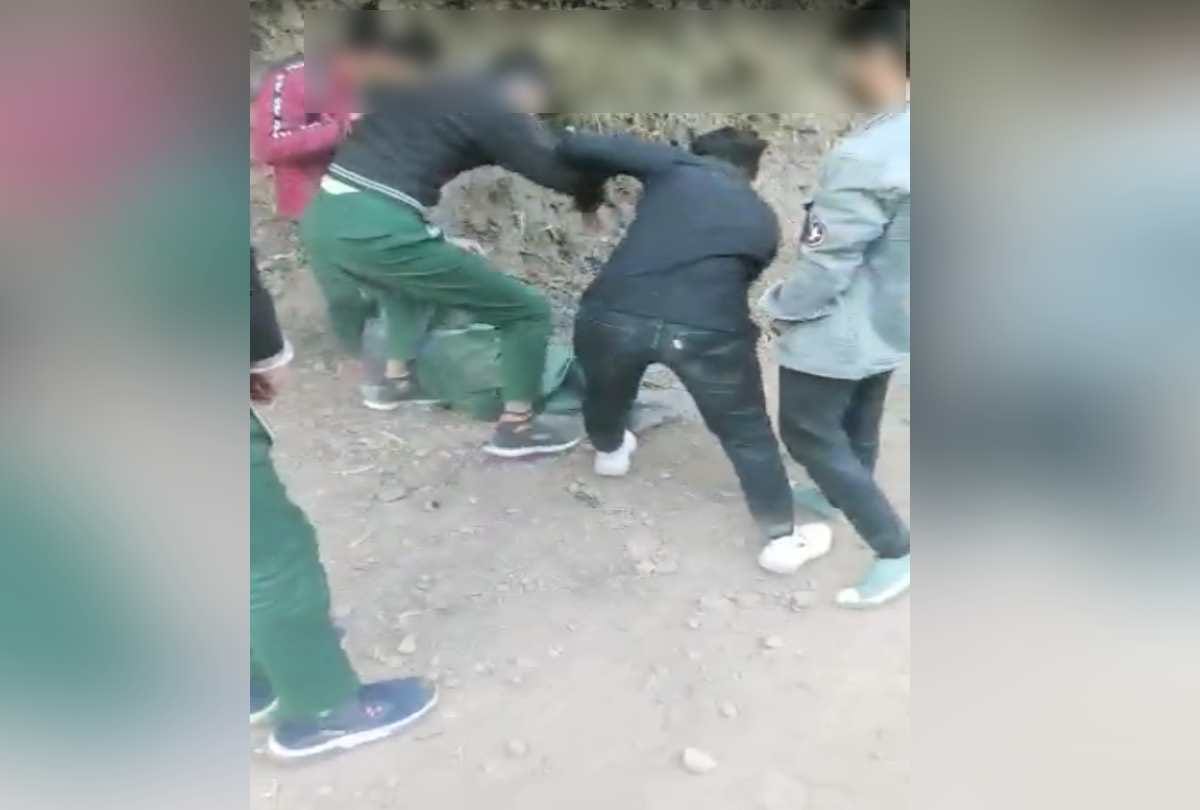 brutal beating solan: Student beaten with iron rod and kicked, four accused students were expelled from school