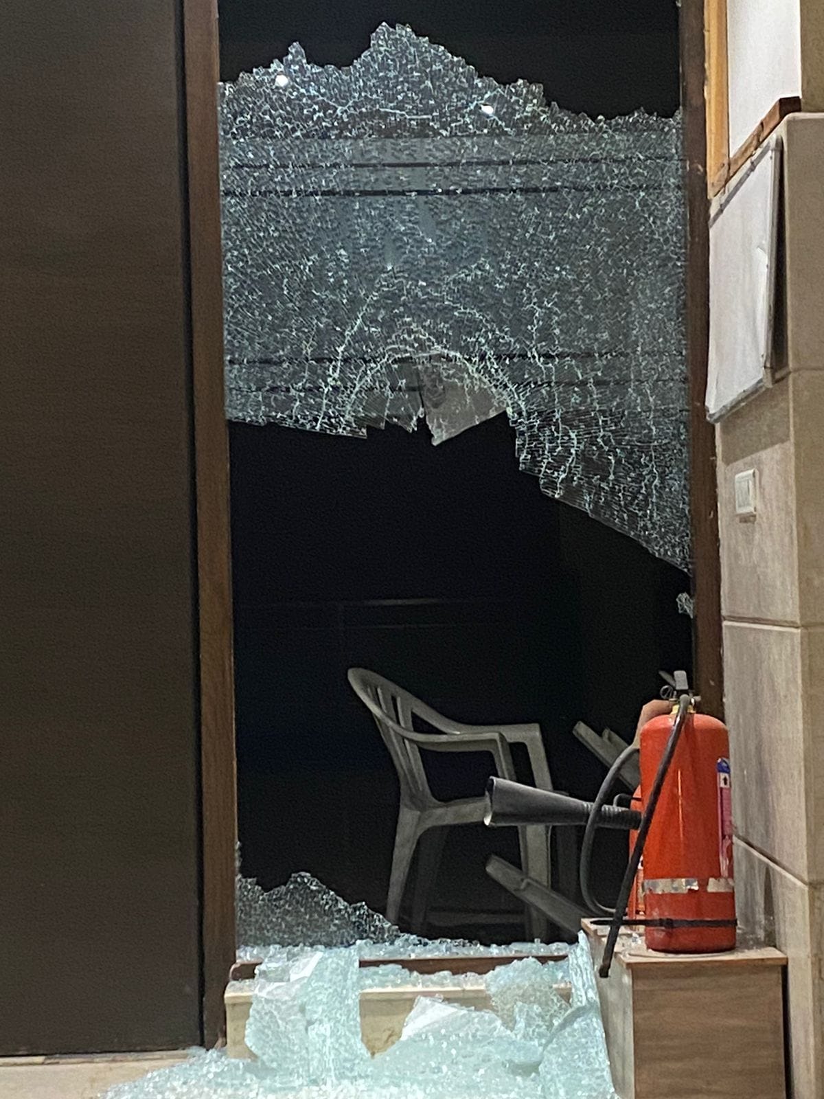 165 guards were monitoring, yet the donation box was stolen from the temple