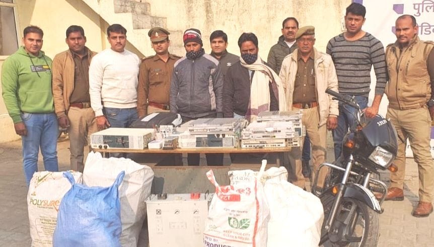 Two miscreants arrested for stealing and buying mobile tower goods