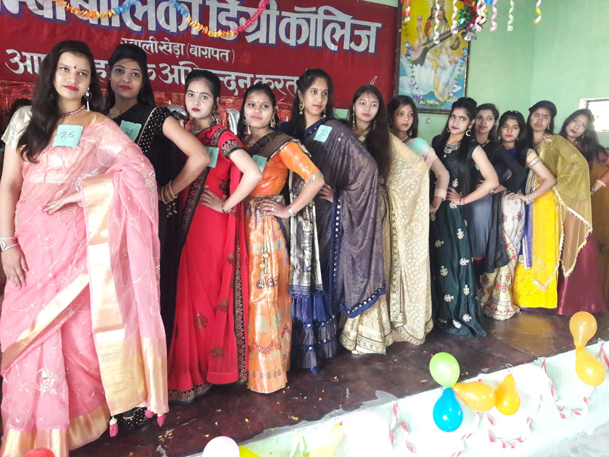 Pragati chose Miss Fresher and Neha became Miss Beauty