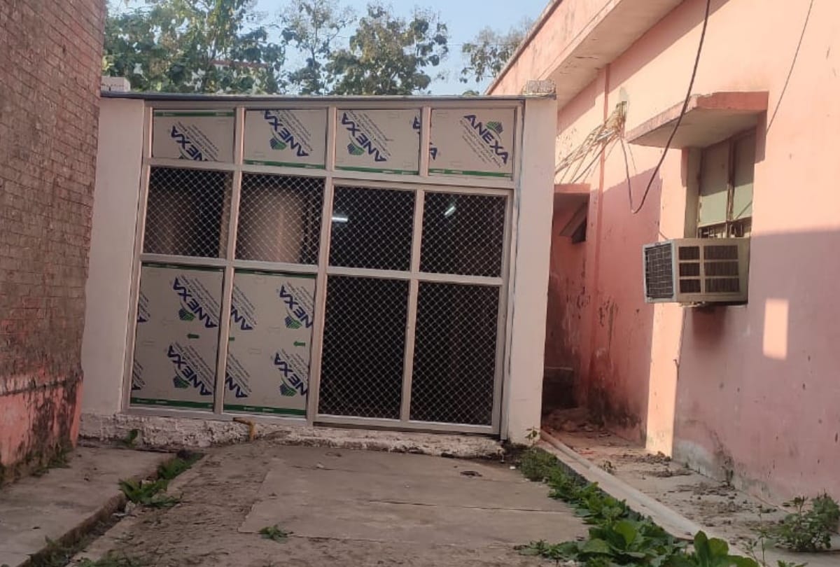 Fire broke out in oxygen plant of kushinagar district hospital