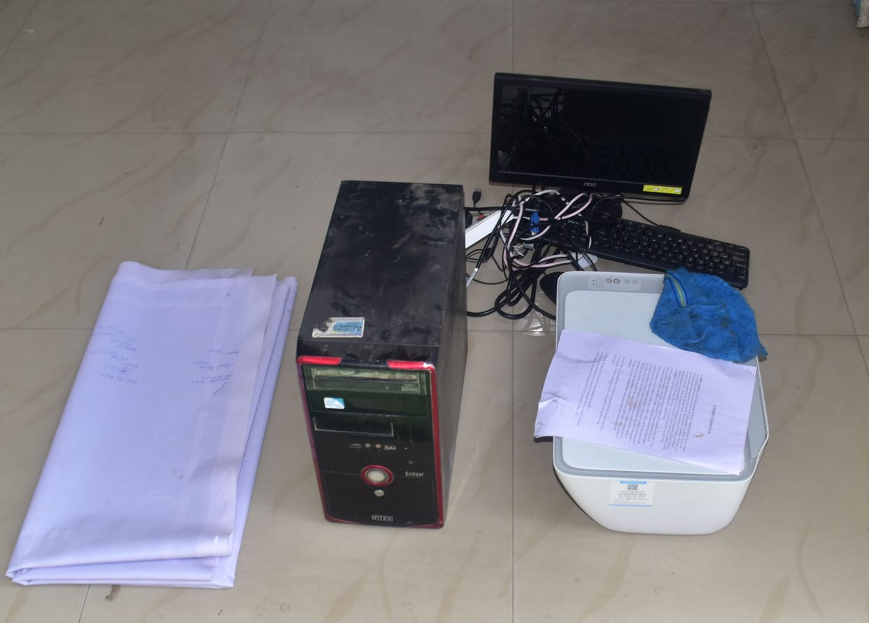 Police raided fake office, seized goods