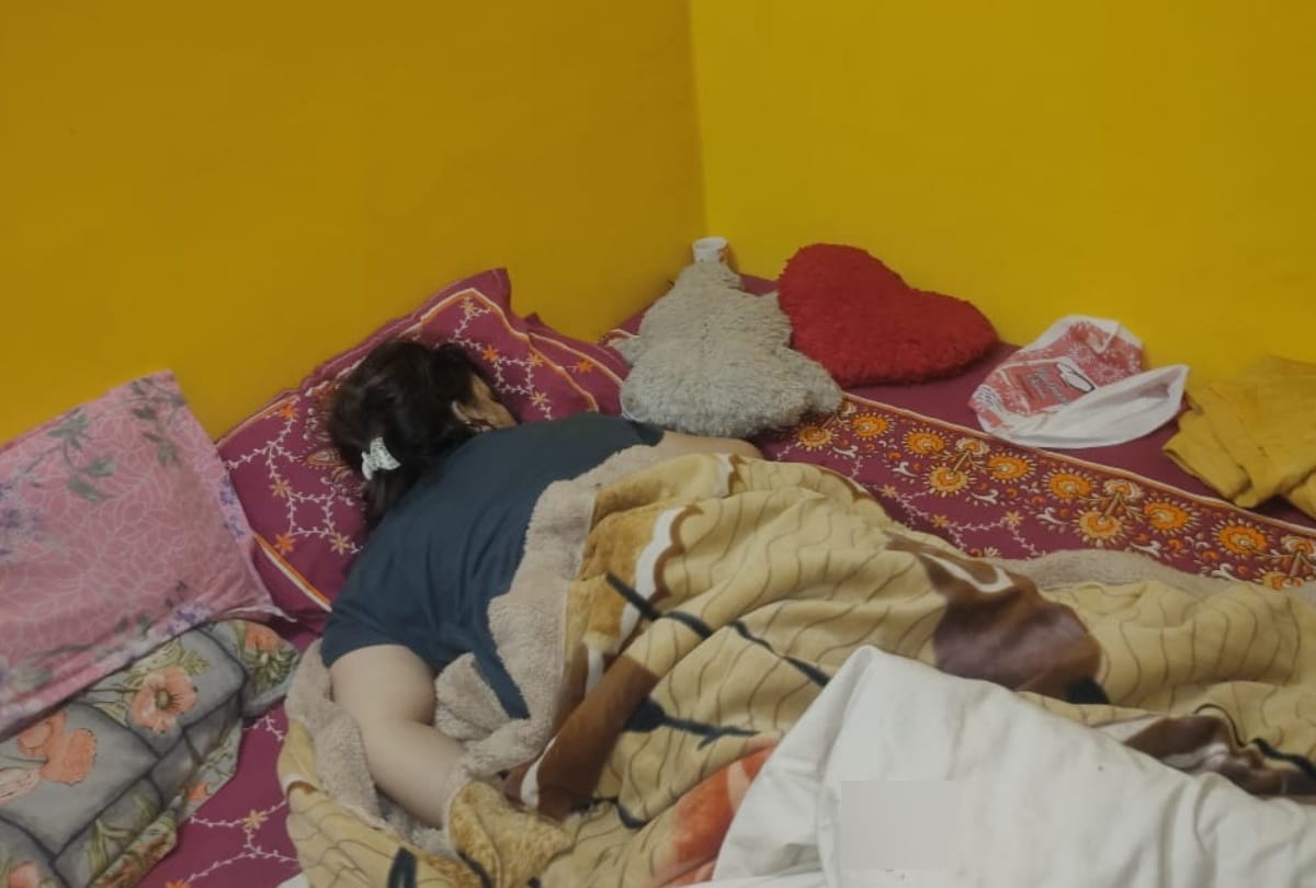 Trader committed suicide after killed his wife in lucknow see photos