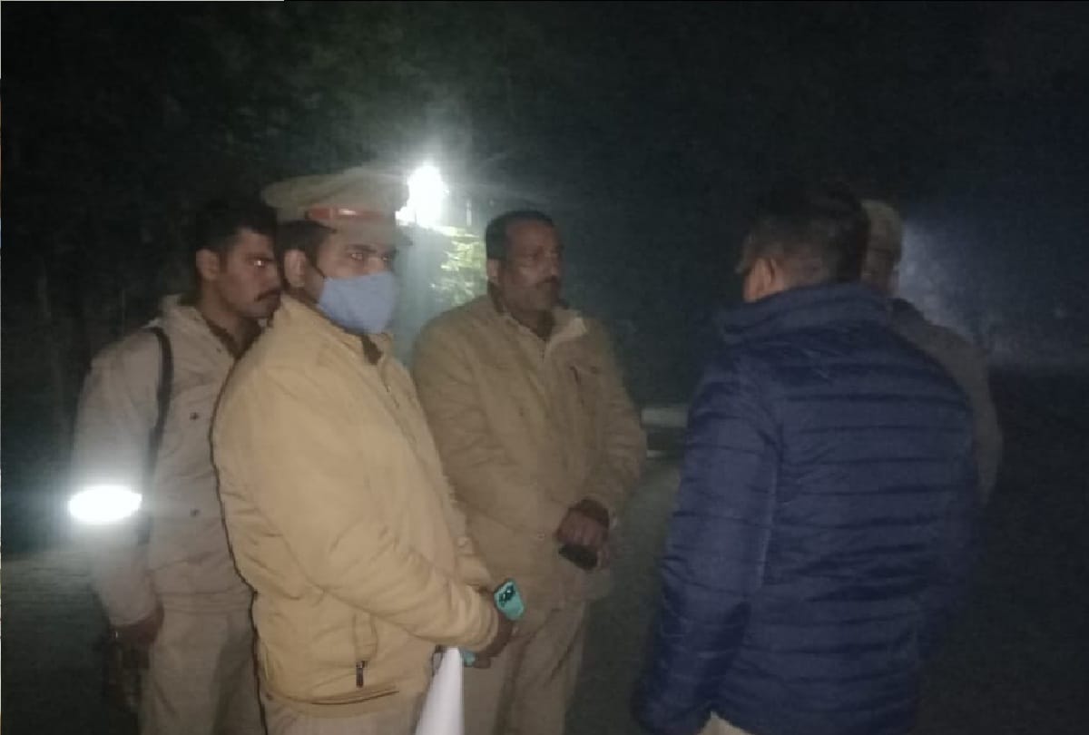 Bareilly police team attacked in bhuta many injured