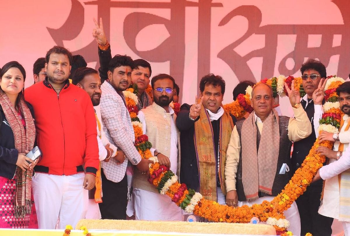Up Energy Minister Shri Kant Sharma Slams Samajwadi Party Akhilesh And Shivpal