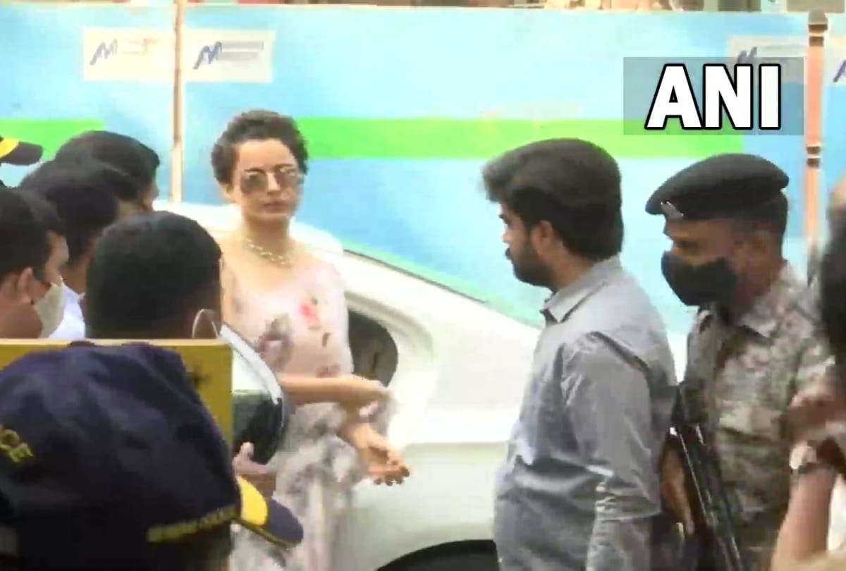 Kangana Ranaut appeared before the police to record her statement on post on farmers