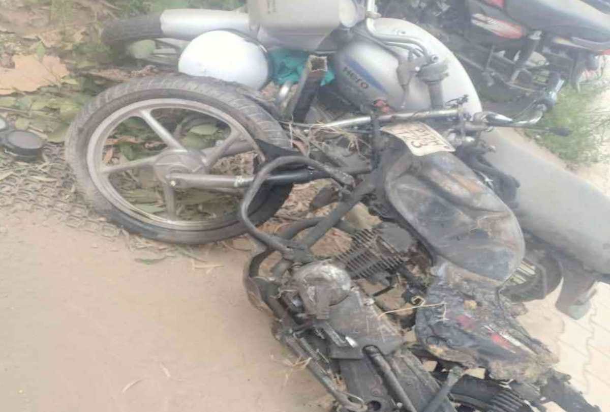 Accident: Bike collided with truck in Dattowal nalagarh, two youths died