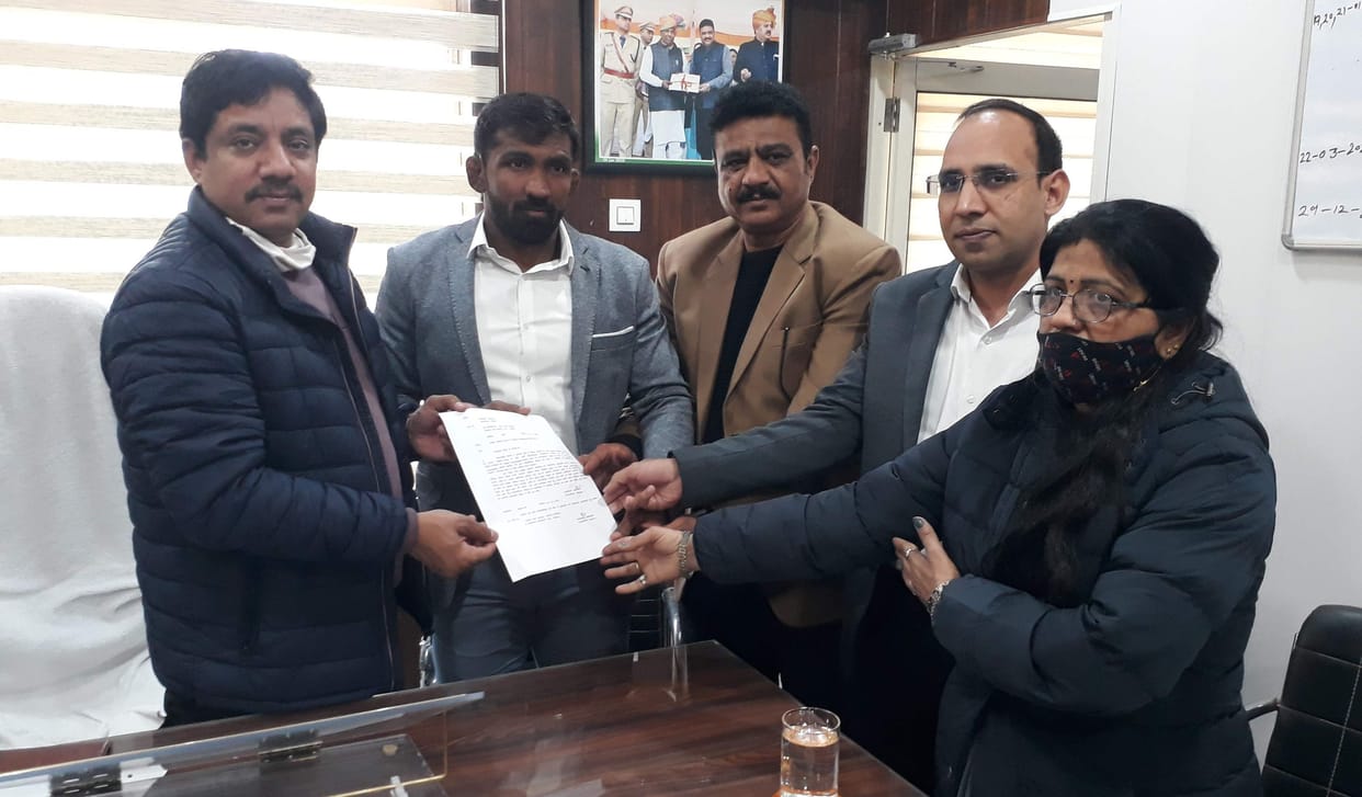 NP appoints Yogeshwar Dutt as the brand ambassador of cleanliness