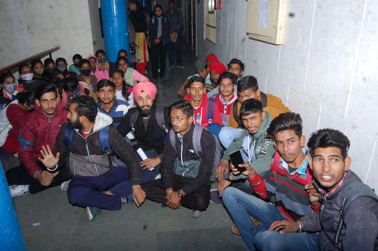 Demand to run the bus, students protested in front of Roadways General Manager's office for one and a half hours