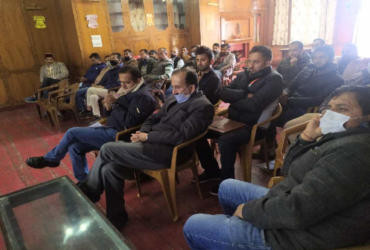 sirmour haati vikas manch: Strategy made in the meeting to declare Giripar of as tribal area