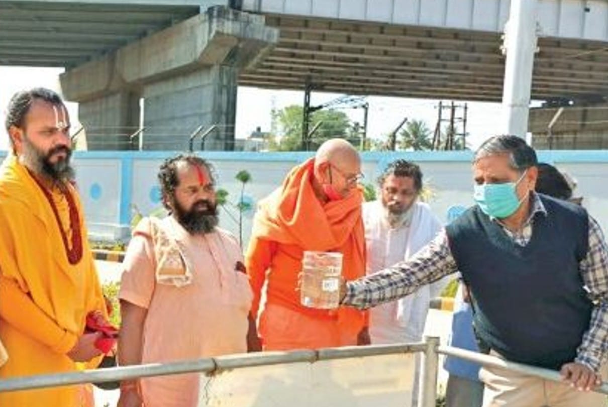 Indore: A team of saints visited Indore, the administration sealed five factories in the Saver area, the collector formed a team that would report in ten days.