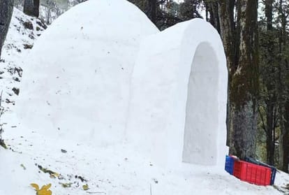 Tourists are liking igloos, stay and food for Rs 5,500