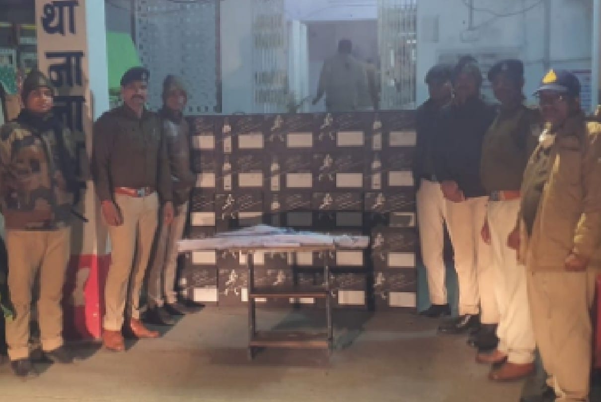 Sehore: They were planning robbery at petrol pump after drinking alcohol in Gaushala, police arrested seven, had looted liquor worth lakhs three days ago