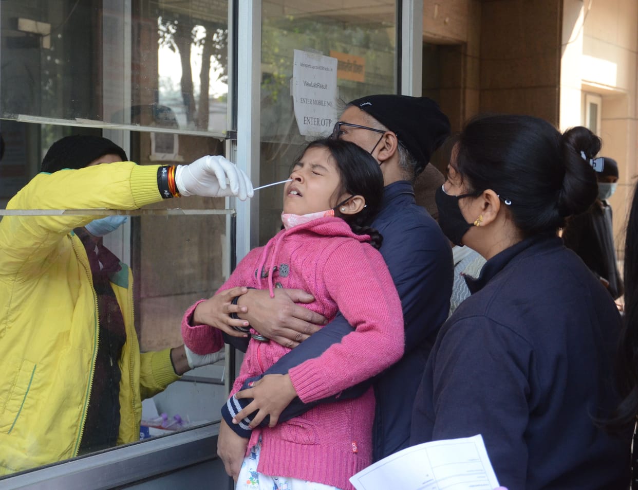 Claim of 4582 beds in 31 hospitals but preparation is only on paper.