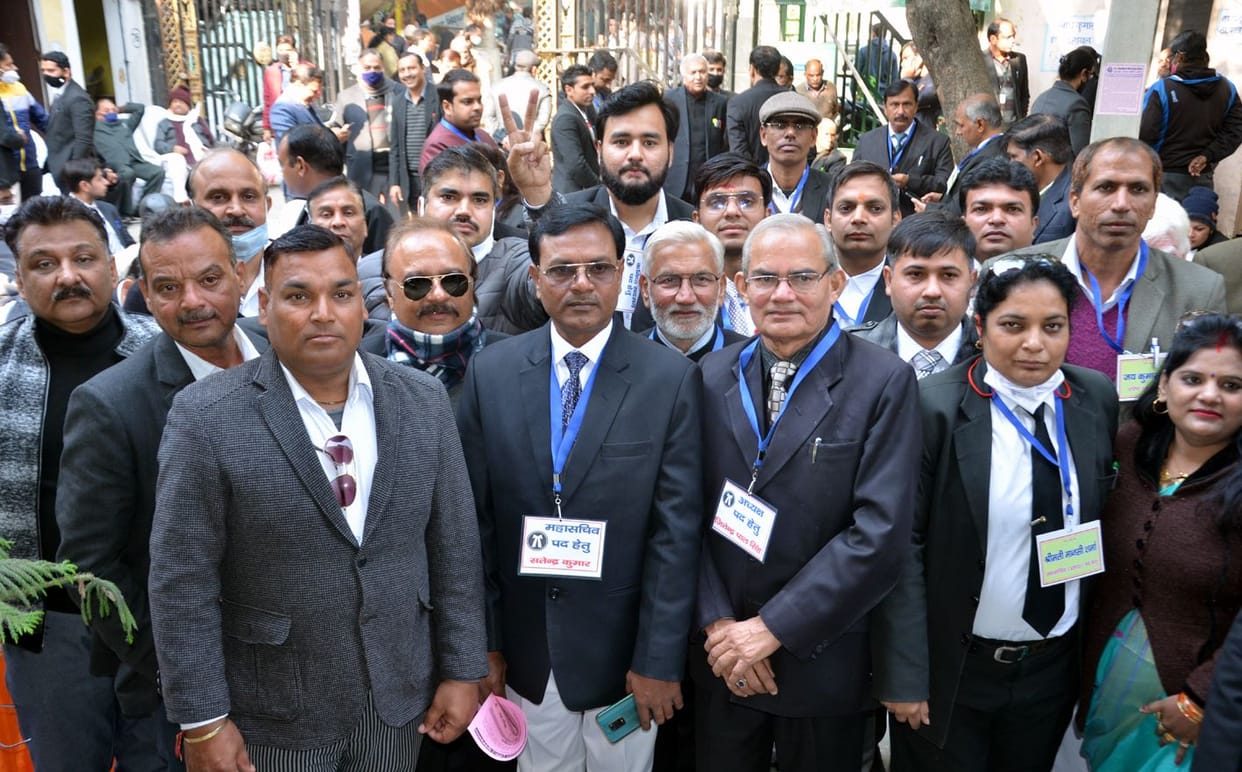 1875 voted in the District Bar Association