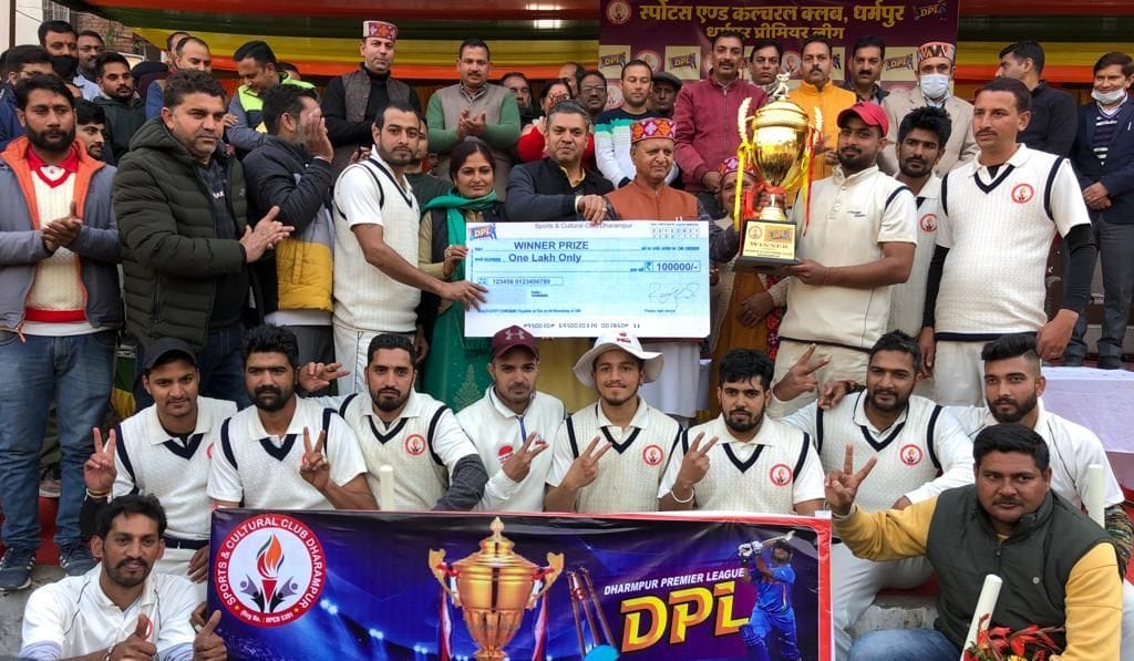 Binga Balyana won the DPL Cricket Trophy