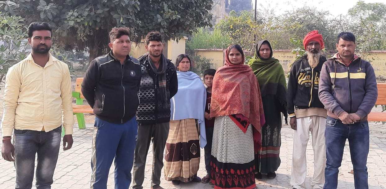 Uncontrolled tractor trampled laborer due to truck collision in Kanpur dehat