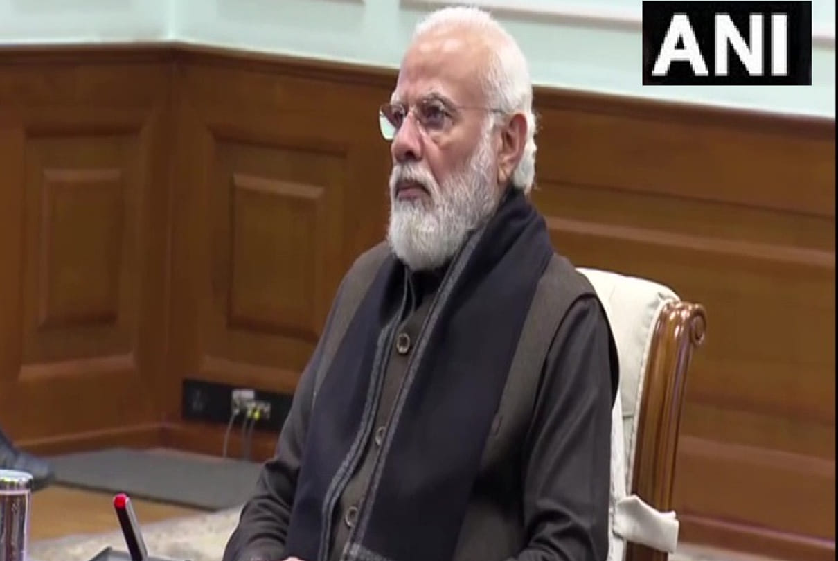 Concerns over rising cases of Omicron variant, PM Modi review meeting Live Updates