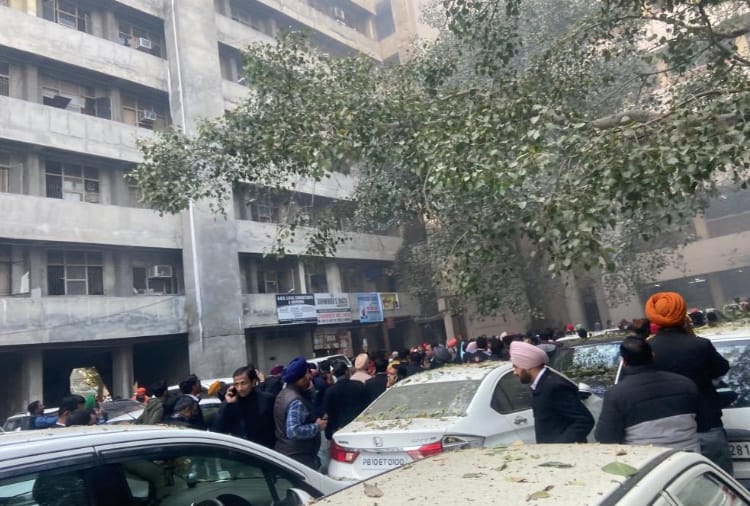 Ludhiana Court Blast Photos: Explosion Today in Ludhiana District Court Of Punjab