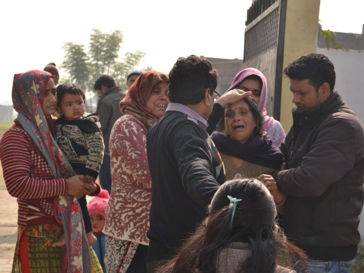 In Ashnai, friends killed the young man and threw the dead body in Sikandra, the accused had taken away from the house on the pretext of a birthday party