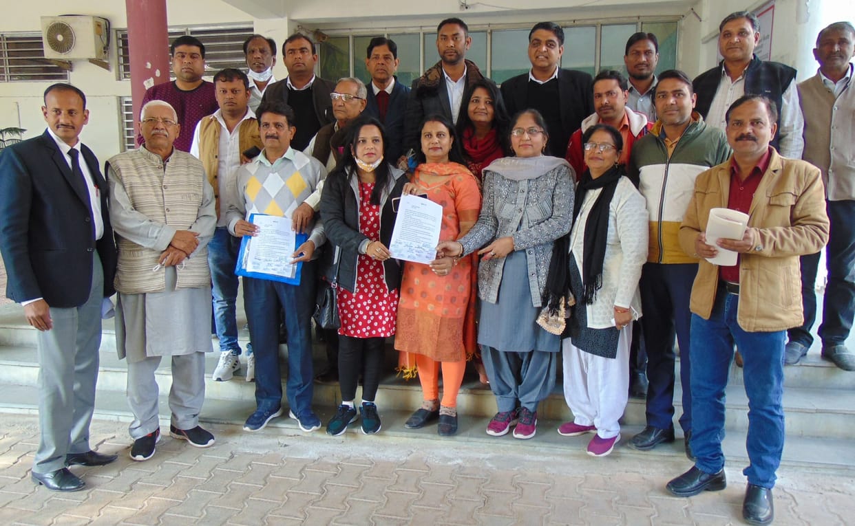 Councilors reached the Mini Secretariat for changes in the one-way route plan