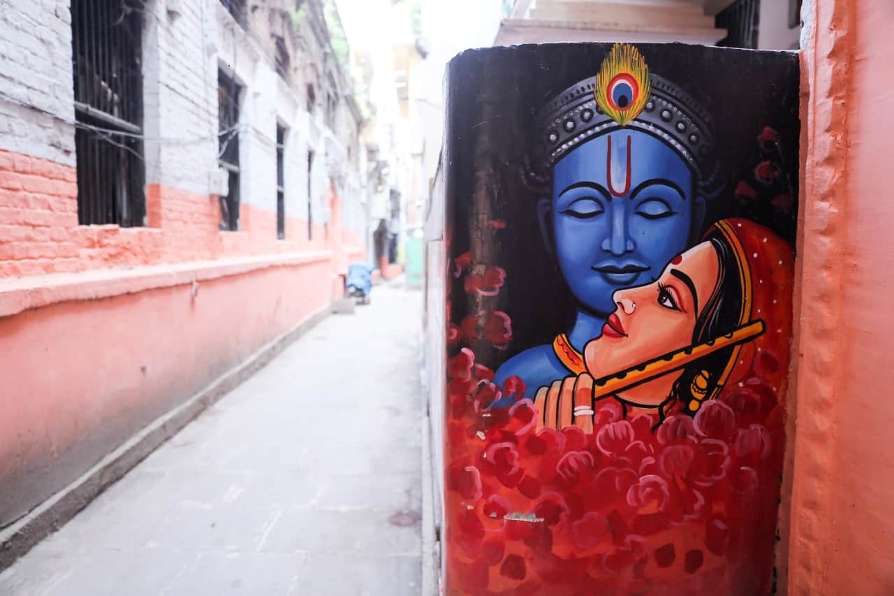 PM Modi visit varanasi streets became highteh under smart city kashi projects inaugurated by pm modi