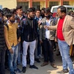 यूपी चुनाव: मतदाताओं के बीच अमर उजाला