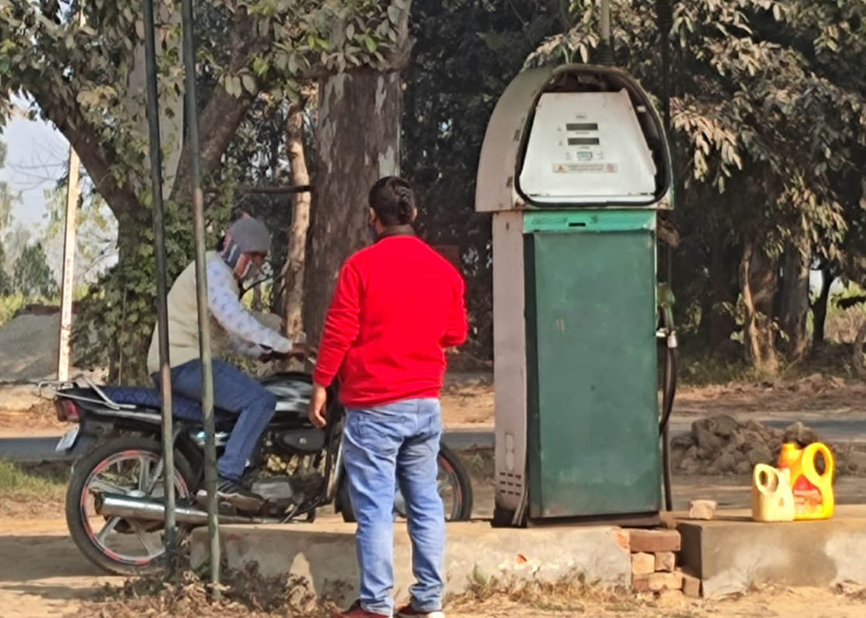 Illegal petrol pump caught, accused on trial