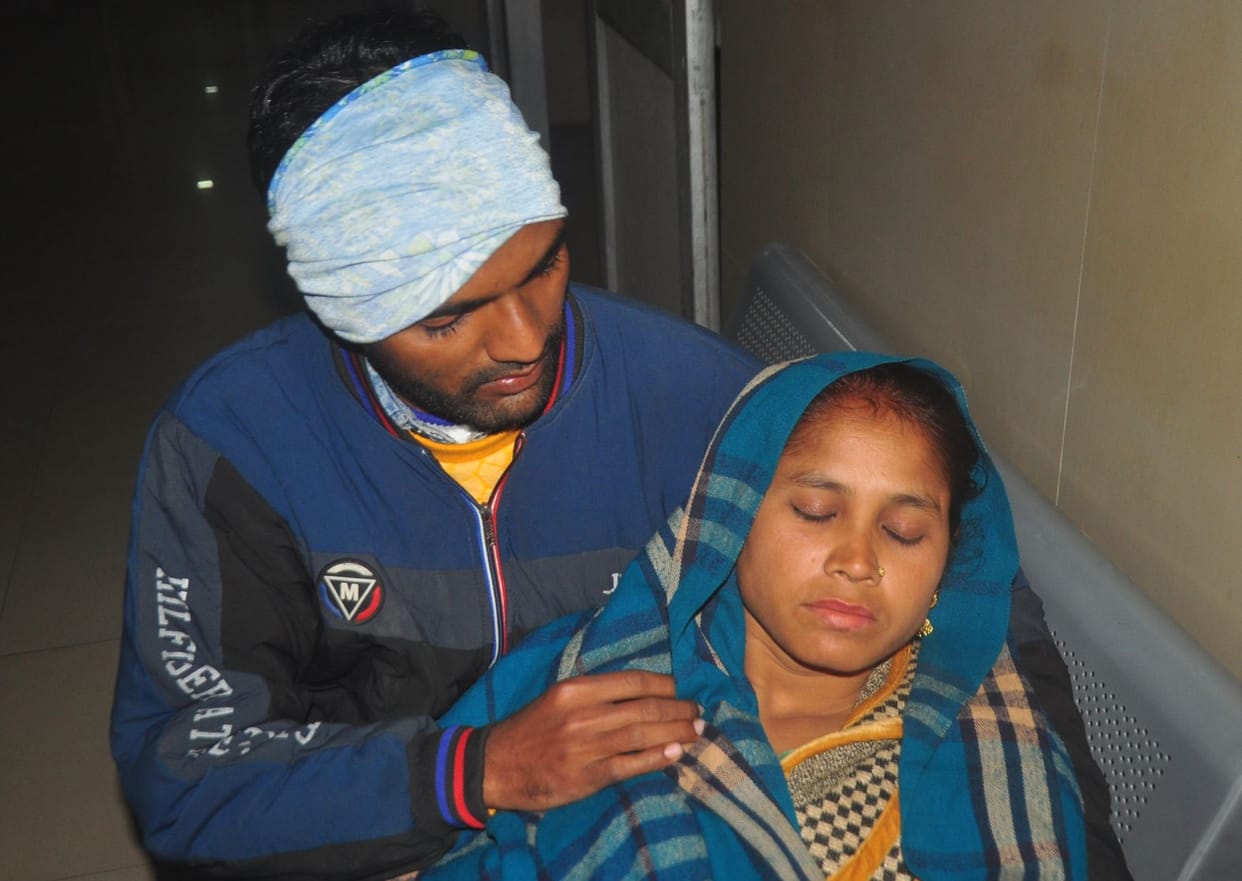 Two including Zardozi artisan died in road accidents