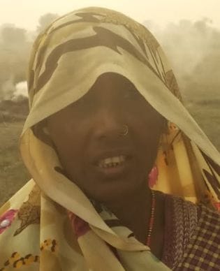 Fire kept 35 huts, loss of lakhs
