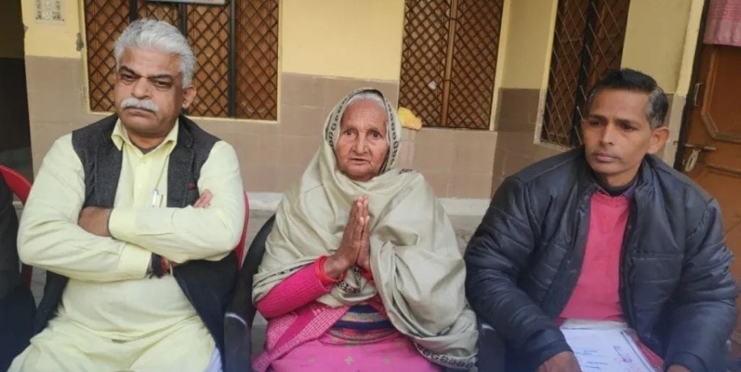 Those who did not belong to the family, what will happen to the society: Sumitra