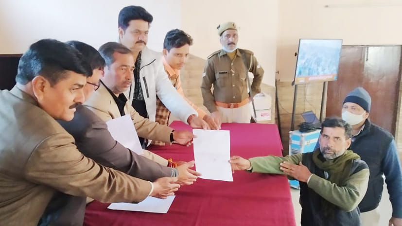 Distribution of 13,334 Gharauni in 64 villages of Deoband Tehsil