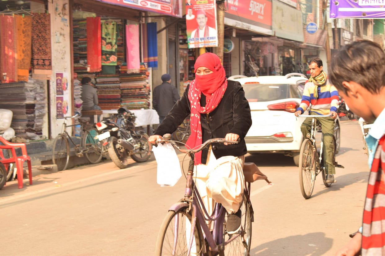 Minimum temperature 4.6 and maximum 23.2 C