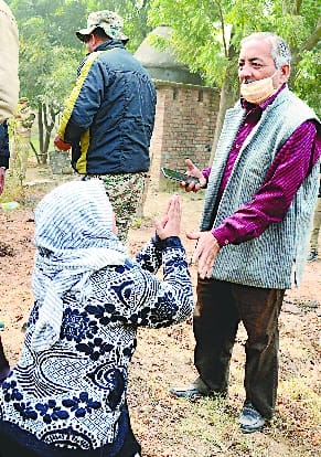 Smack smuggler's relative's three-storey illegal building landed