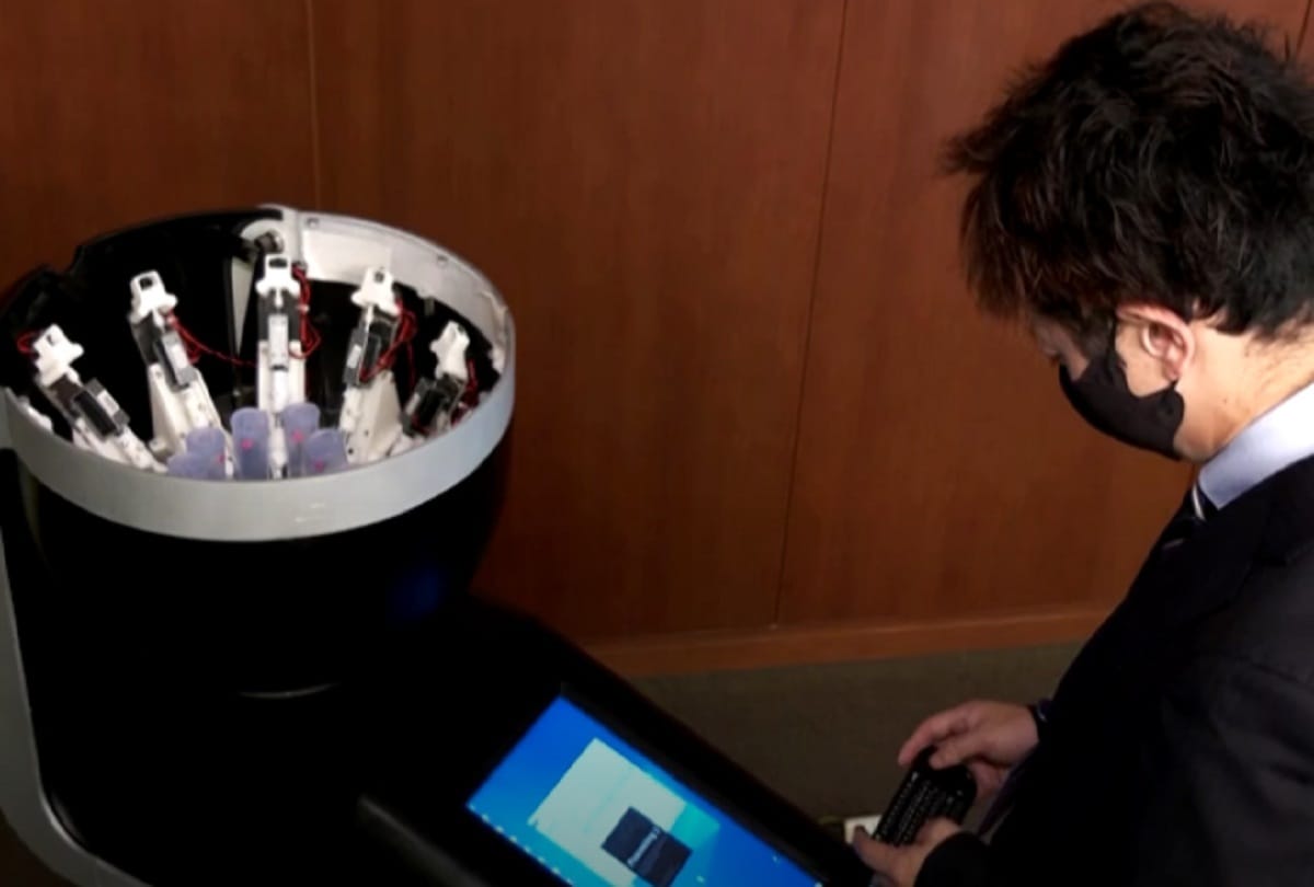 japan developed a prototype lickable TV screen