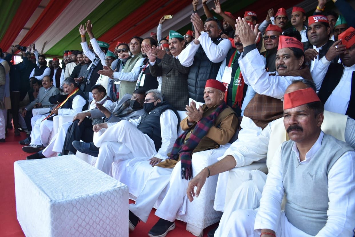 Aligarh: Mini Chhaprauli was reminded of Dada... sought from the Chaudhuris for Akhilesh's support