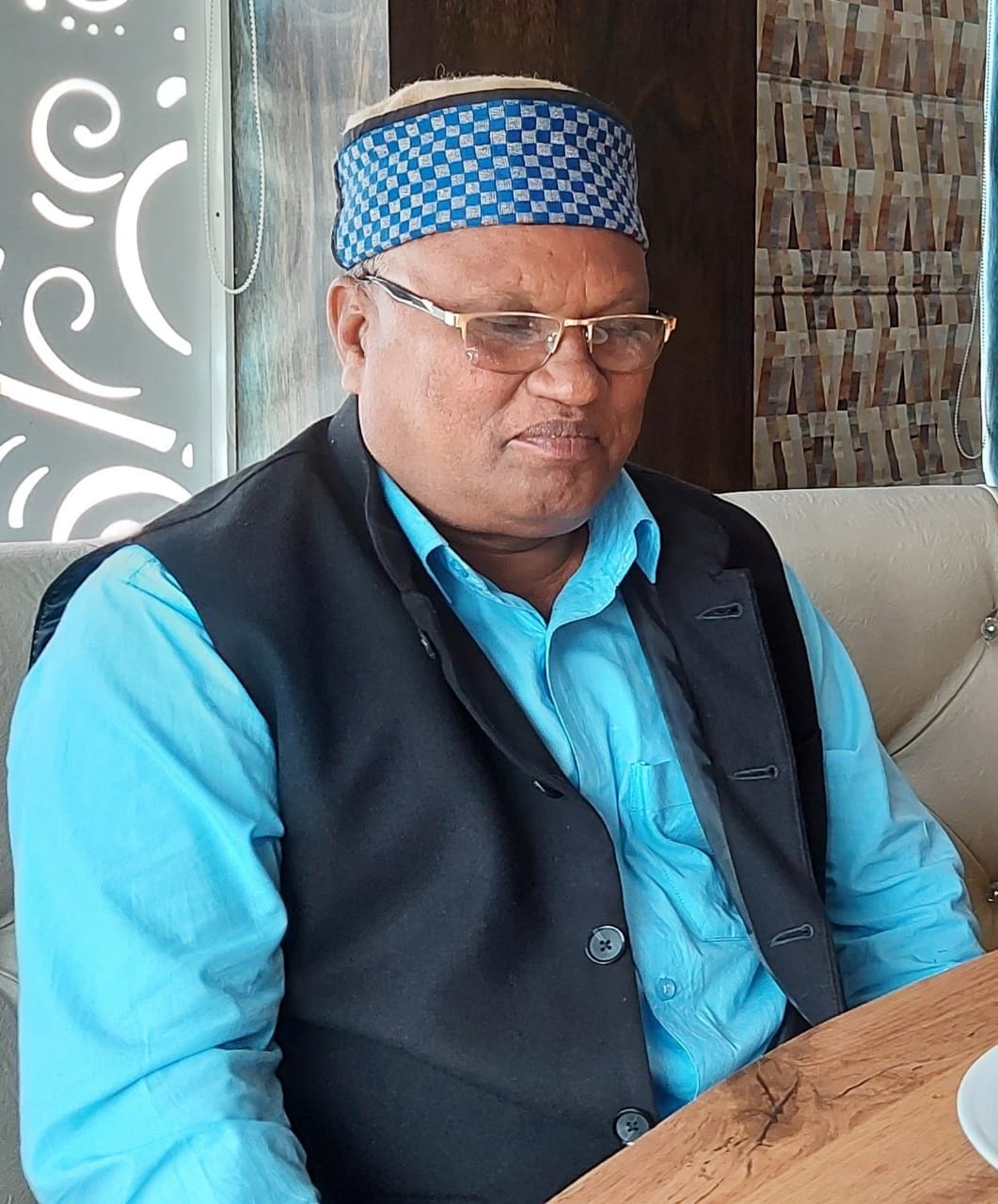 Lokayukta team caught CMO taking bribe