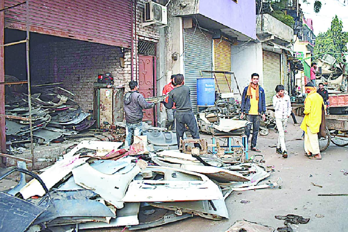 Exclusive Report: Police will be attached 20 crore properties of Kabadi Iqbal in Meerut
