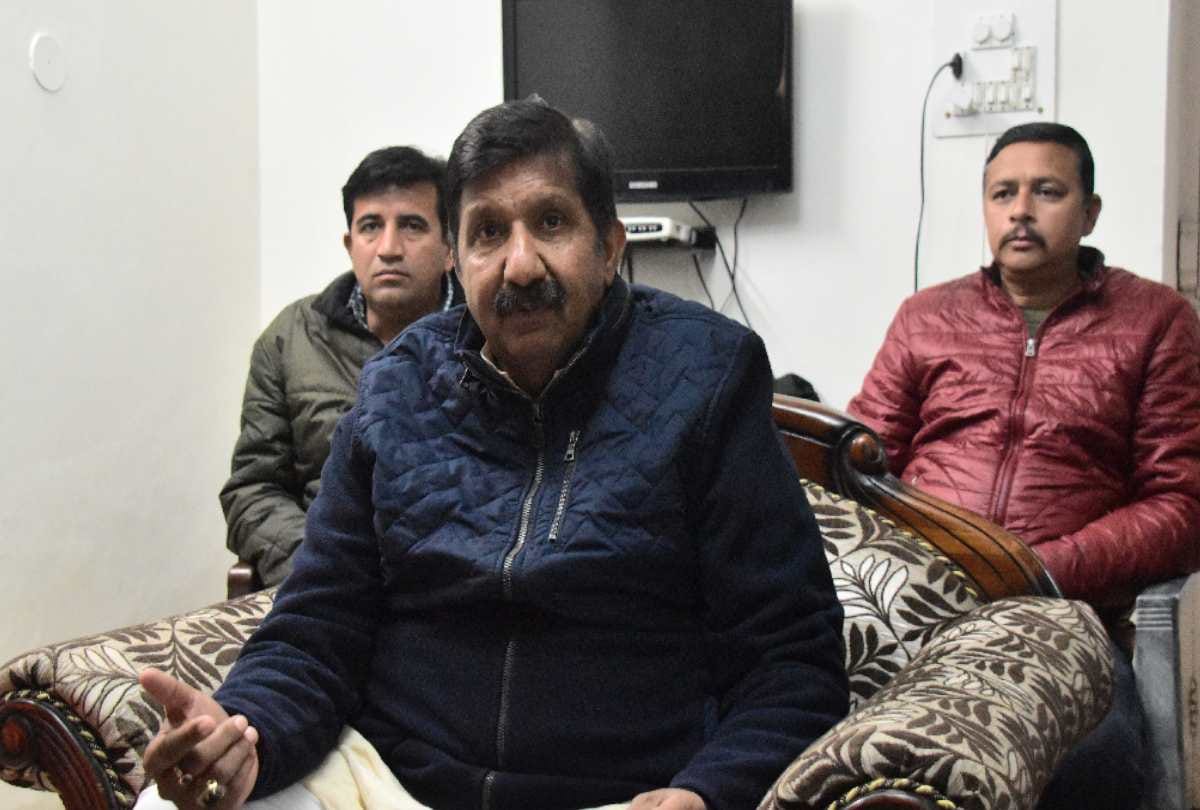 leader of opposition mukesh agnihotri statement over pm modi mandi rally