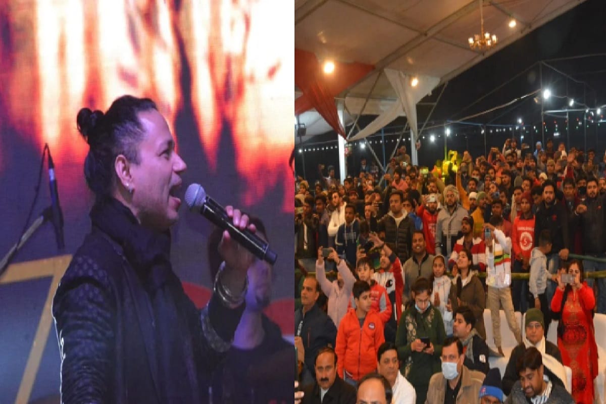 Muzaffarnagar News: 'Piya Ke Rang Rangdini Odhni...'