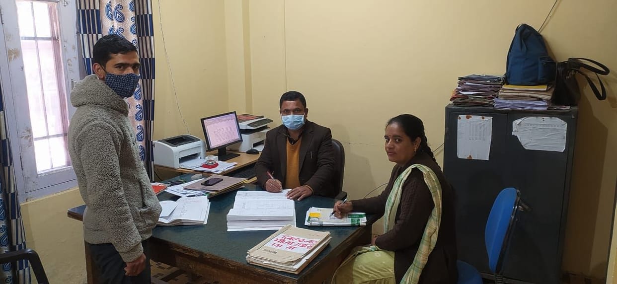 Many problems were settled on the spot in the program towards the administration village