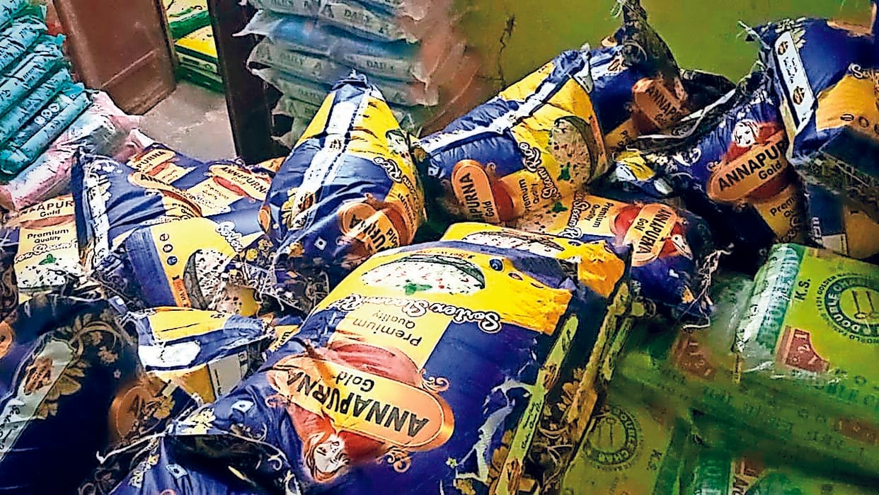 125 bags of rice stolen from grain market