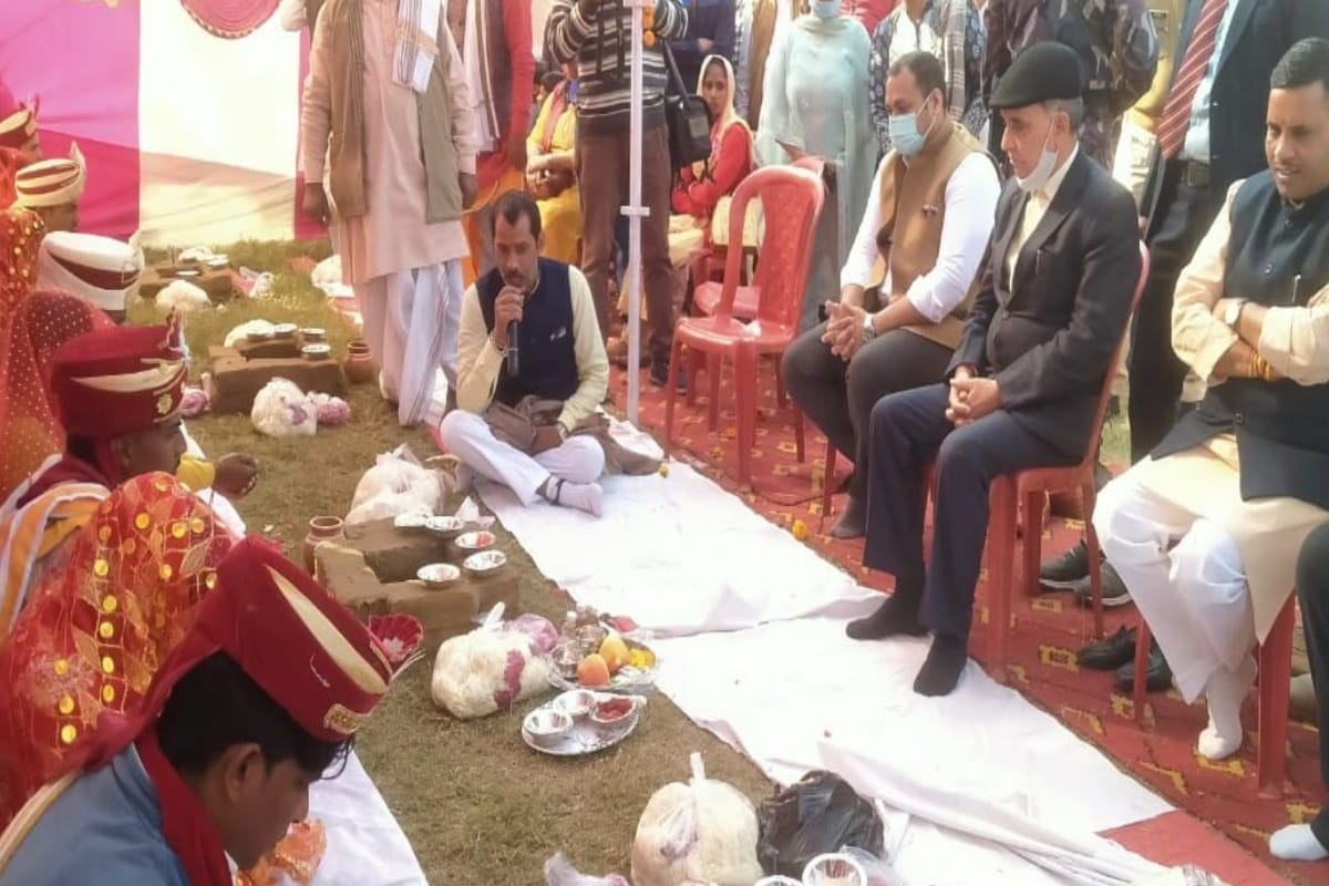 Amar Ujala Investigation: Fake Marriage in Chief Minister Mass Marriage Scheme in Baghpat district UP