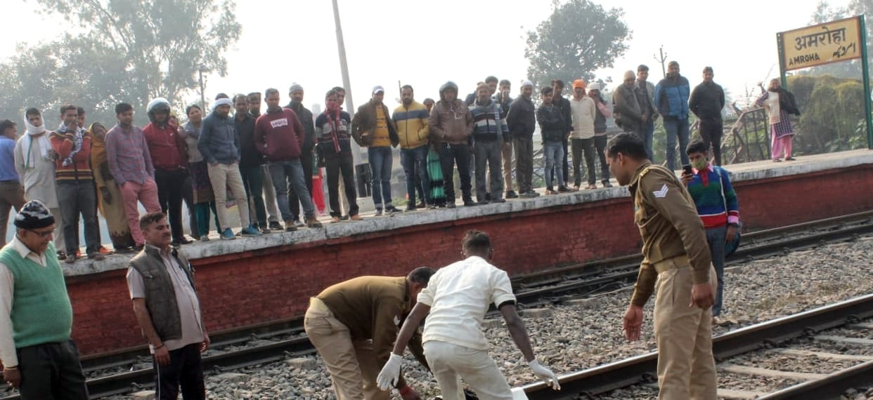 BA student who left for college dies after being hit by Rajdhani Express