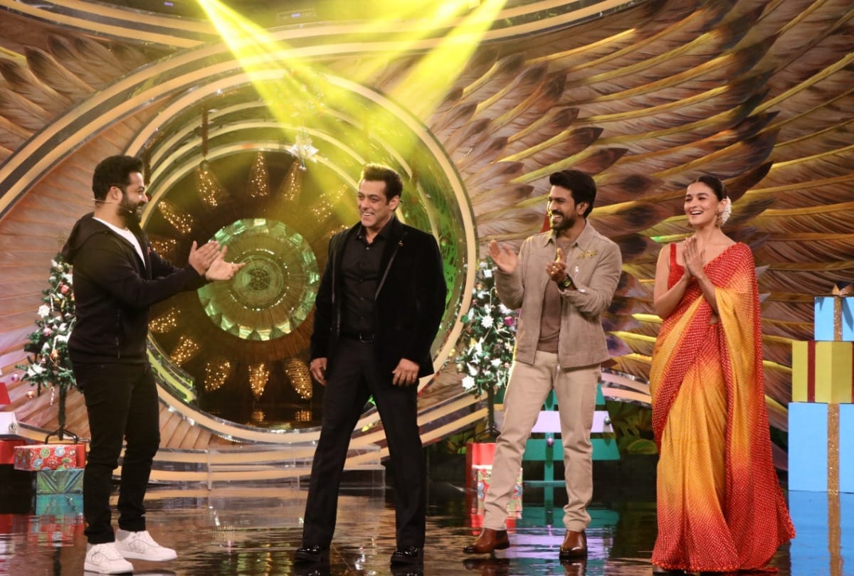 bigg boss 15 salman khan welcome rrr team alia bhatt ram charan  jr ntr and s s rajamouli on bb stage in weekend ka vaar